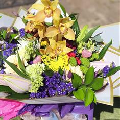 luxury blooms